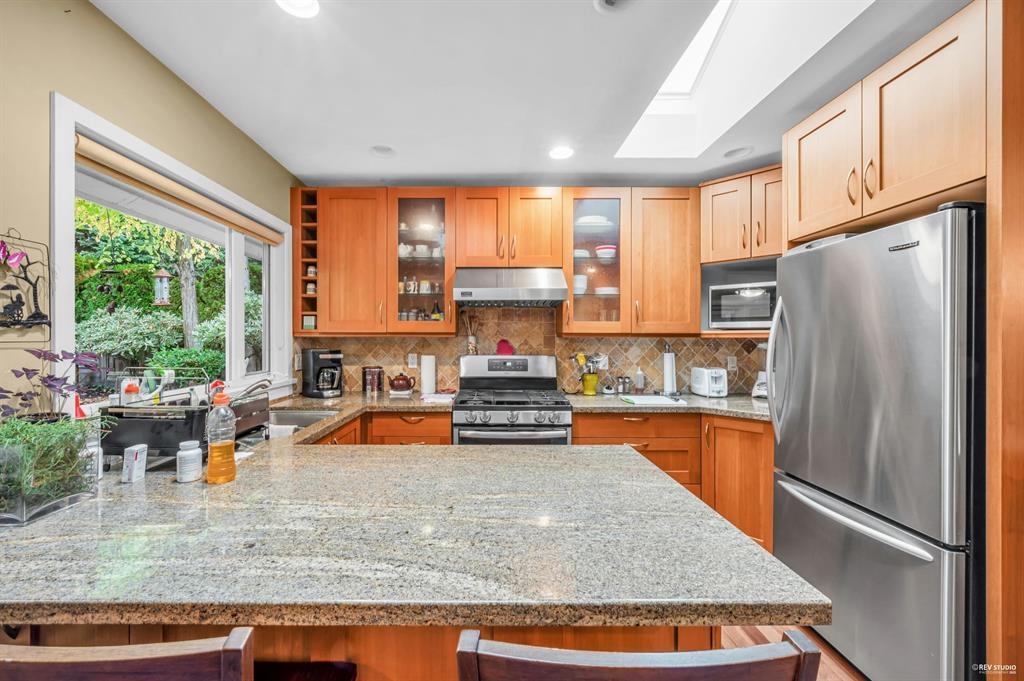 Additional image 6 of 628 7th Street E, North Vancouver, BC, V7L 1S4