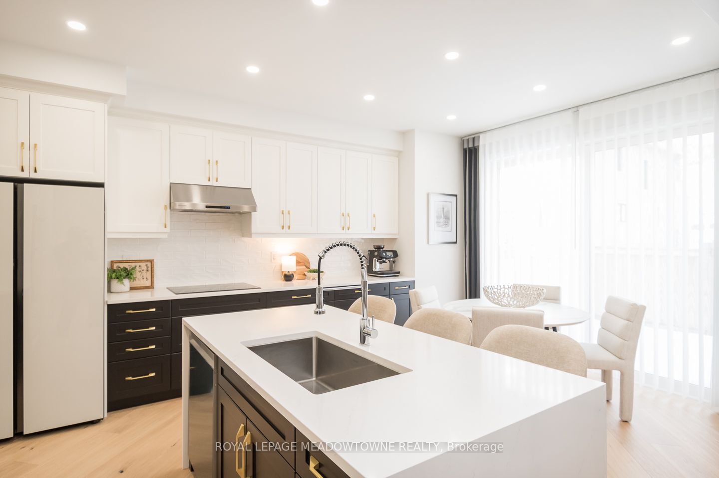 1281 Muskoka Heights, Milton, ON, L9E 1Z1