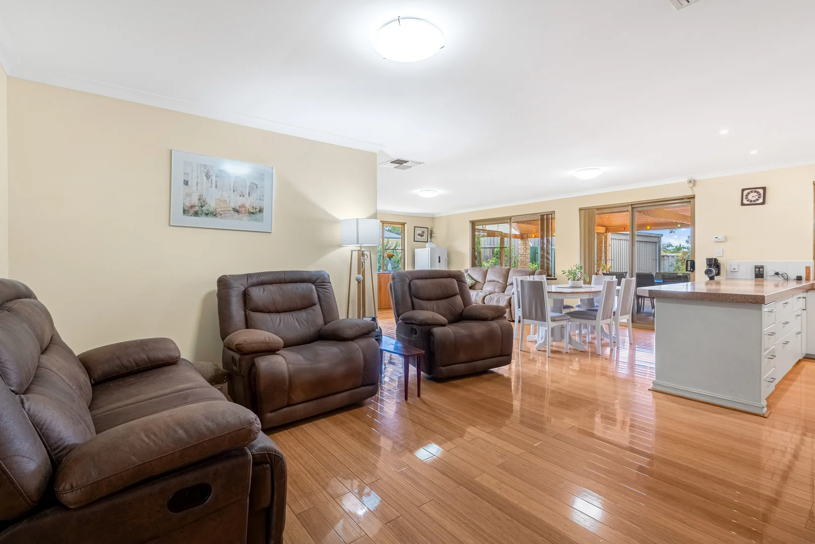 Additional image 7 of 31 Brookland Crescent, Marangaroo WA 6064