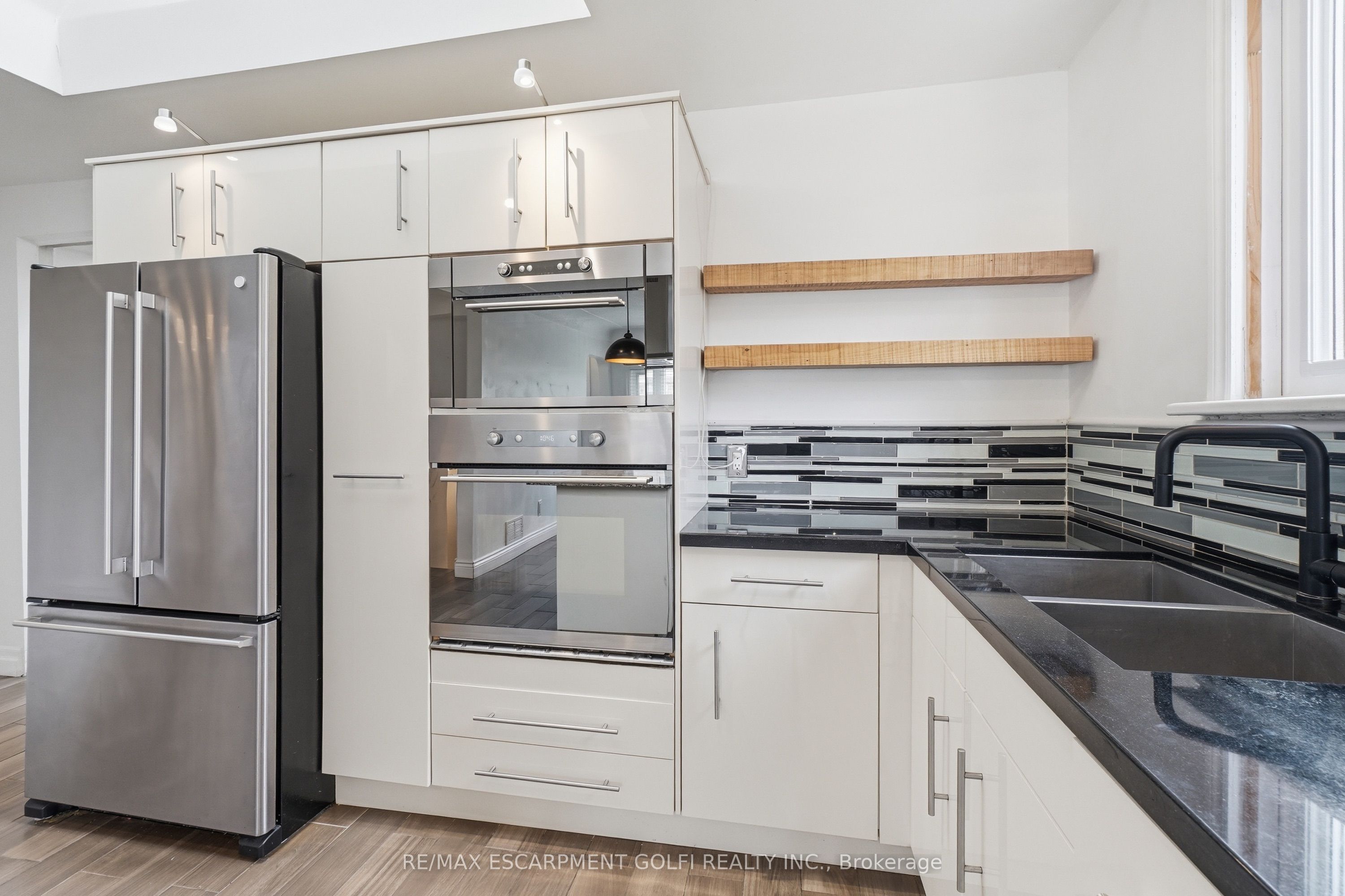 Additional image 6 of 211 Rosedale Avenue, Hamilton, ON, L8K 4N6