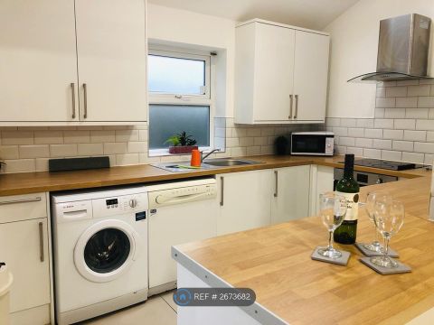 Pomona Street, Sheffield S11