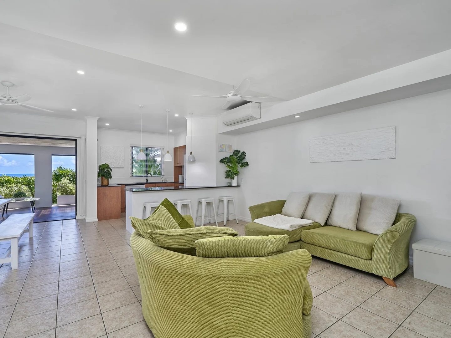 Additional image 16 of 11/5-7 Arlington Esplanade, Clifton Beach QLD 4879