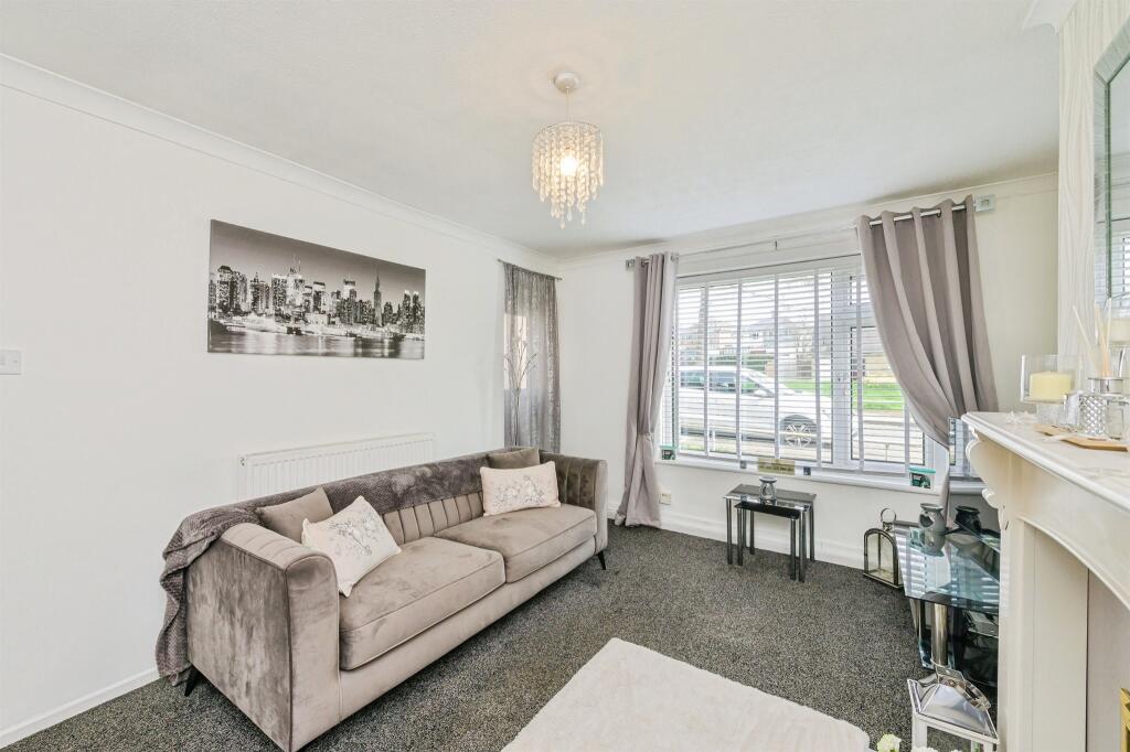 Finsbury Grove, Birmingham photo 4