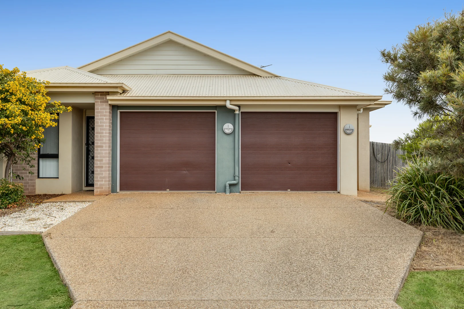 Additional image 2 of 1 & 2/29 Myrtleford Crescent, Cambooya QLD 4358