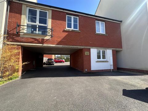 East Fields Road, Bristol BS16