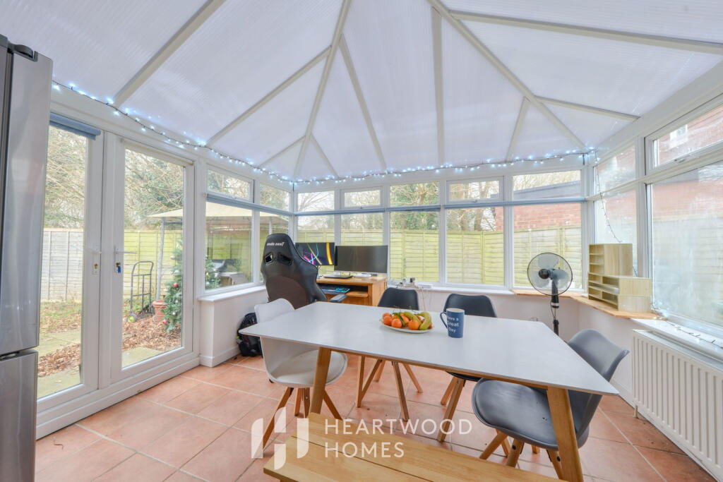 Additional image 2 of Beverley Gardens, St Albans AL4 9BJ