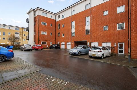Thorney House, Drake Way, Reading RG2