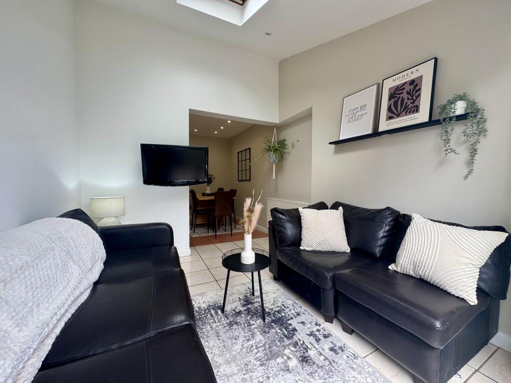 Leeson Walk, Harborne, West Midlands, B17
