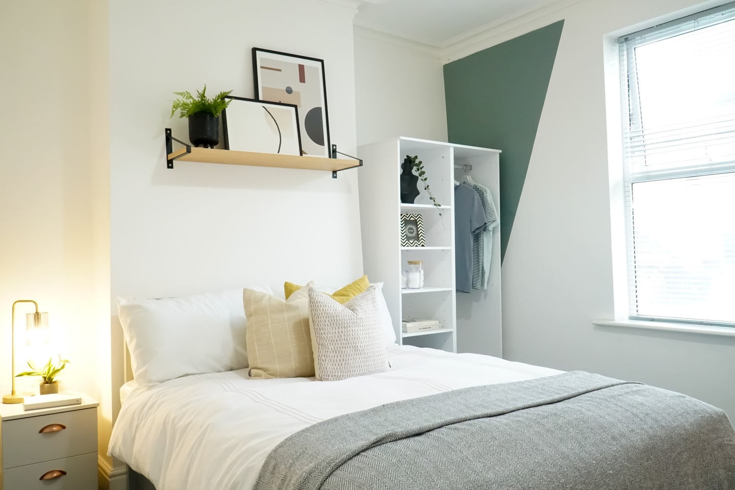 Room in a Shared House, Driffield St, M14, N1 7GU photo 4