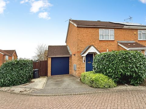 Bramble Close, Hamilton LE5