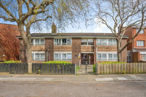 Foster Road, Portsmouth, Hampshire PO1