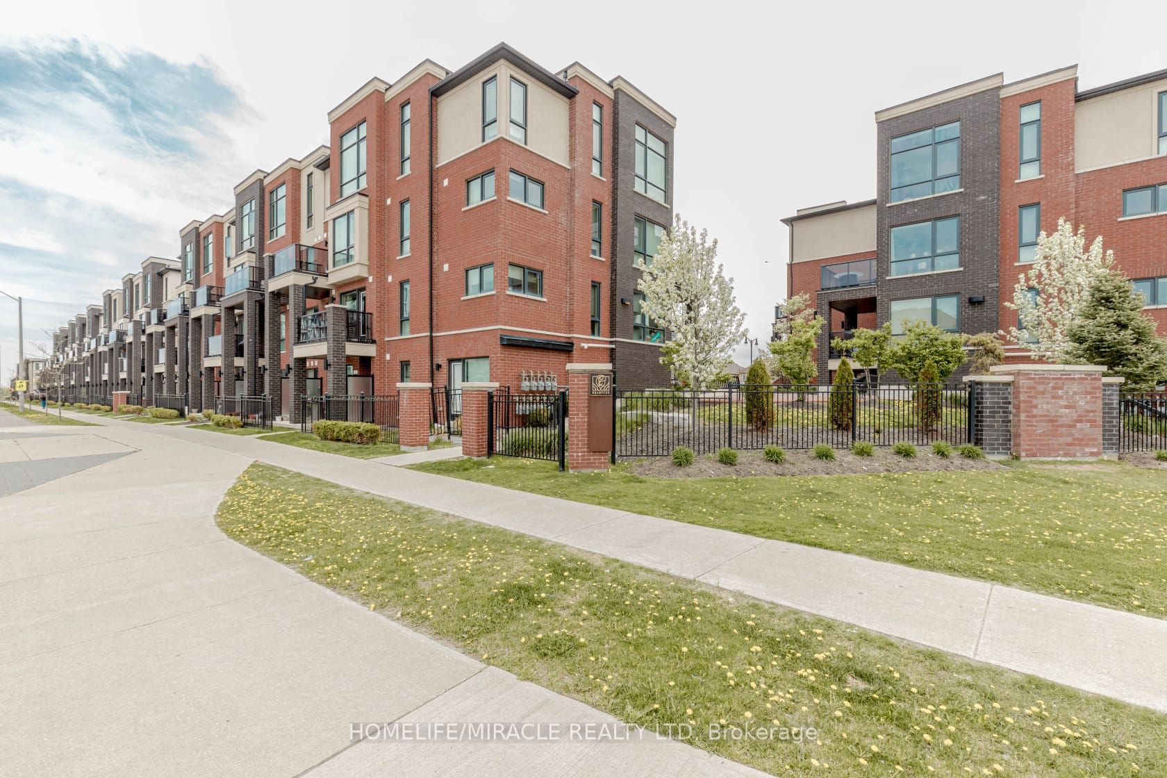 Additional image 3 of 29-100 Dufay Road, Brampton, ON, L7A 4S3