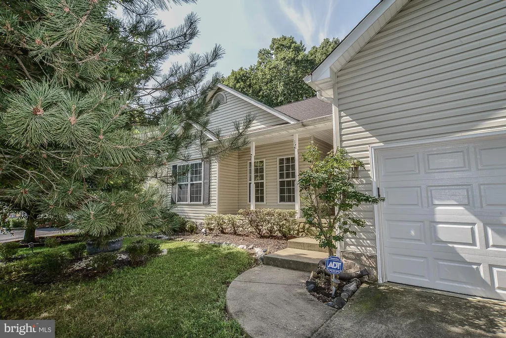 17 Live Oak Lane, Stafford, VA 22554