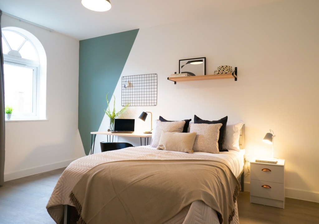Room in a Shared Flat, Dickenson Road, M13, N1 7GU photo 3