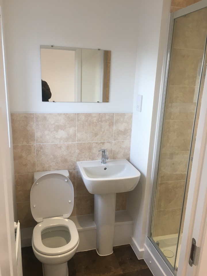 2 Bed Flat, Deep Pit Road, BS5, N1 7GU photo 5