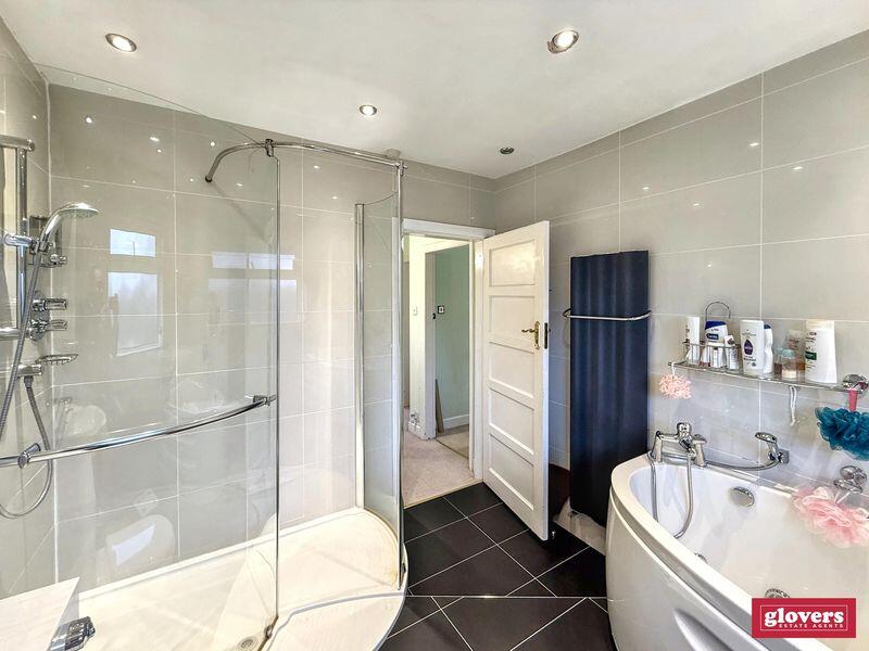 Additional image 27 of Elmfield Crescent, Moseley, Birmingham, B13