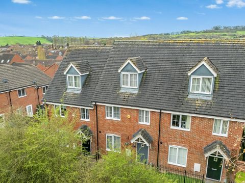 Oxgang Close, Calverton, Nottingham NG14