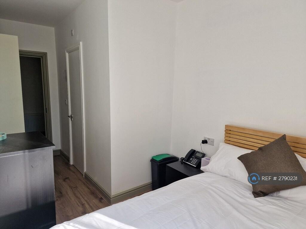 Hamstead Road, Handsworth, Birmingham, B20