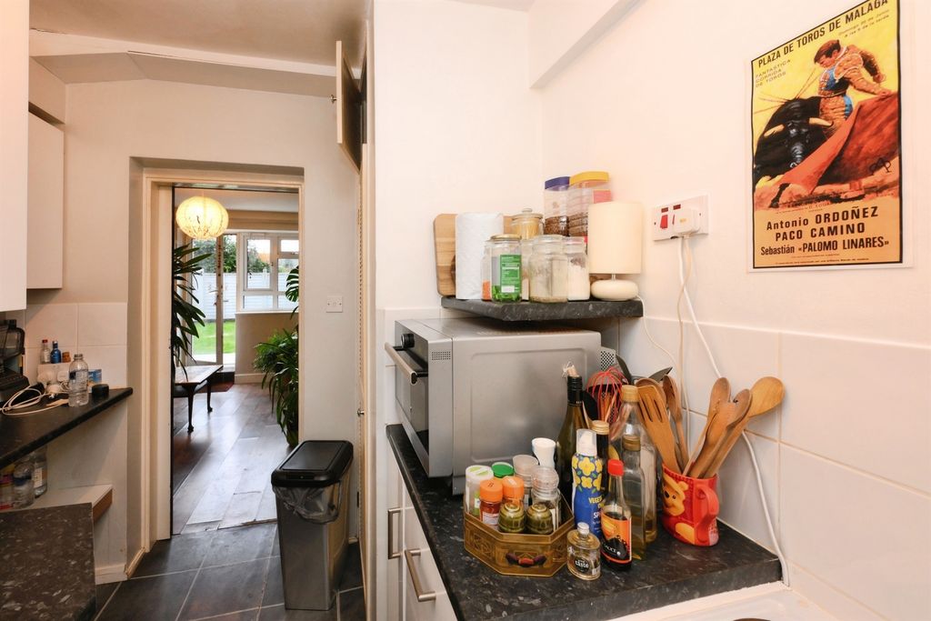 Additional image 9 of 1 bed flat for saleTudor Way, Hertford SG14