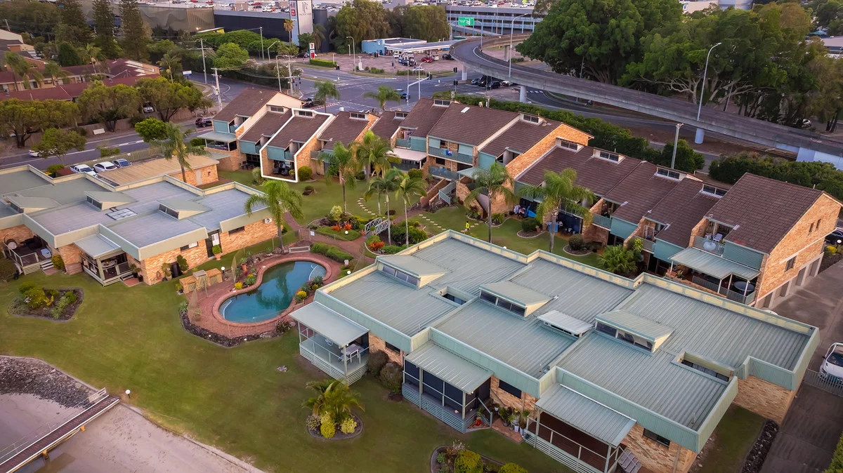 Additional image 3 of 10/33-39 Hooker Boulevard, Broadbeach Waters QLD 4218