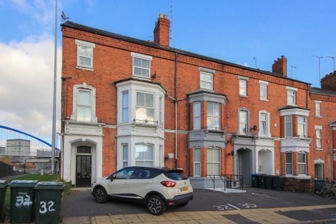 Lower Holyhead Road, Coventry CV1, Studio to rent