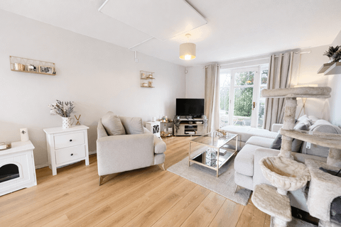 Linen Court, Trinity Riverside, Salford M3