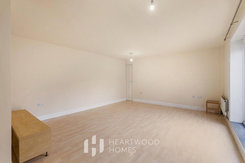 Additional image 4 of High Street, Markyate, St. Albans, AL3 8PB