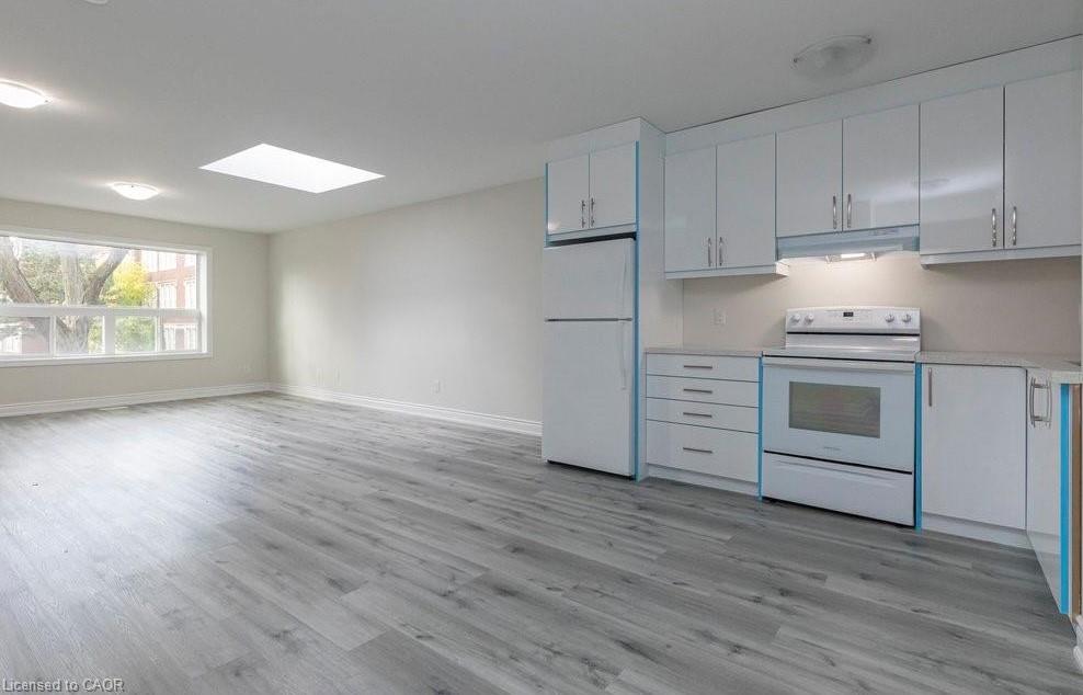 1-1327 Main Street E, Hamilton, ON, L8K 1B4