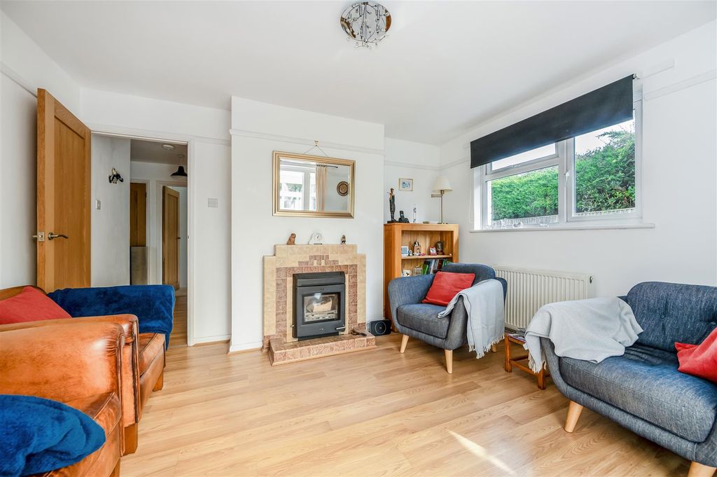 Additional image 6 of 2 bed detached bungalow for saleSpringfield Close, Birdham, Chichester PO20