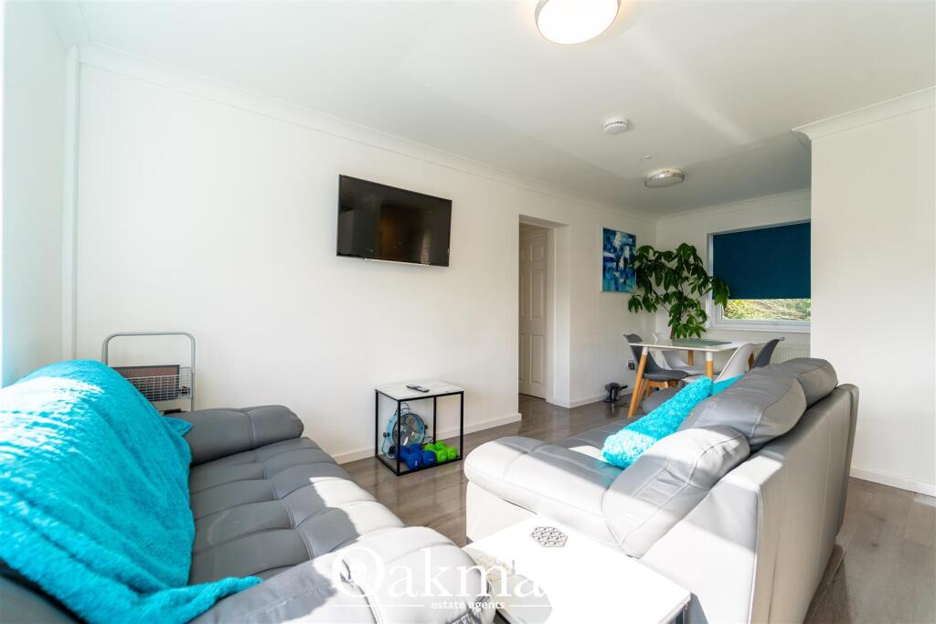Leahurst Crescent, Birmingham, B17 photo 2
