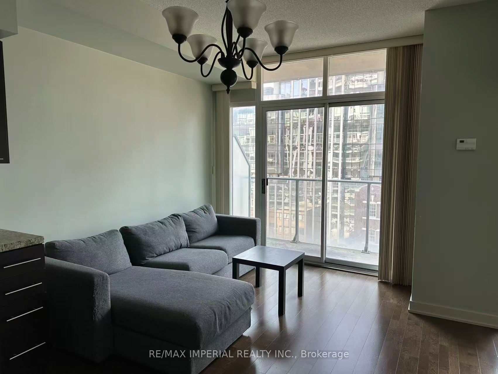 Additional image 2 of 1004-21 Nelson Street, Toronto, ON, M5V 3H9