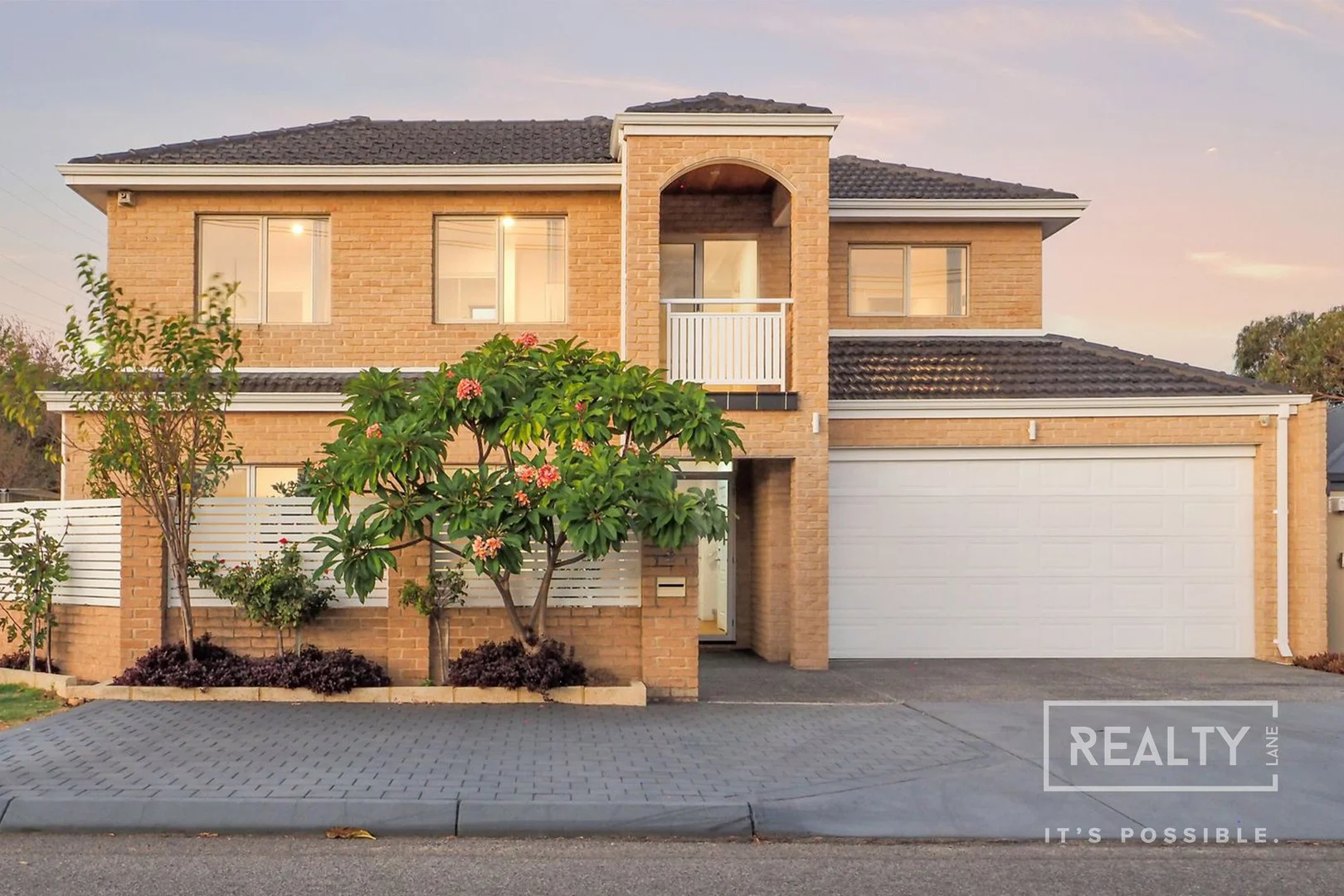 2 Fermaner Street, Karrinyup WA 6018