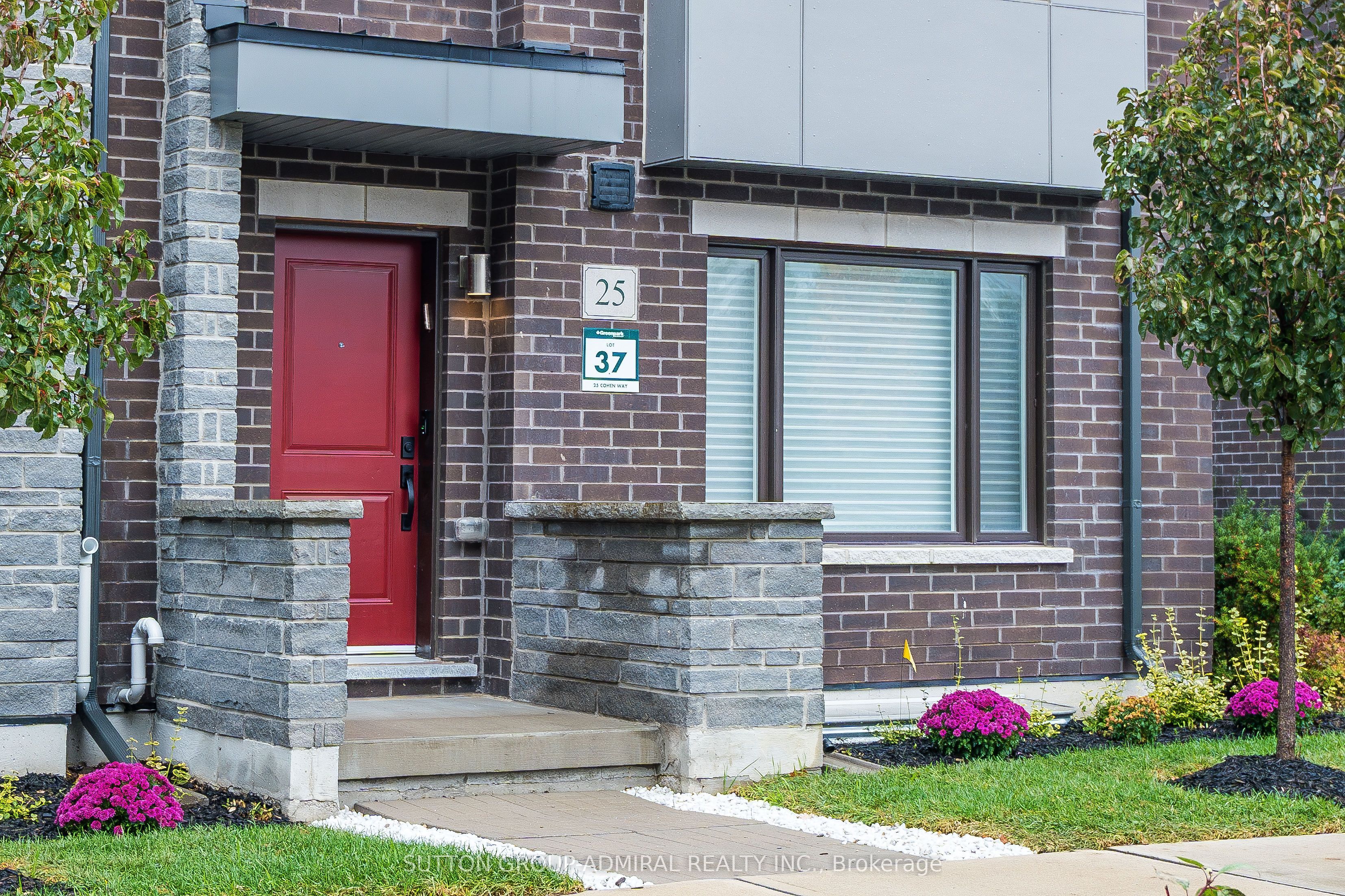 25 Cohen Way, Vaughan, ON, L6A 5B4 photo 2