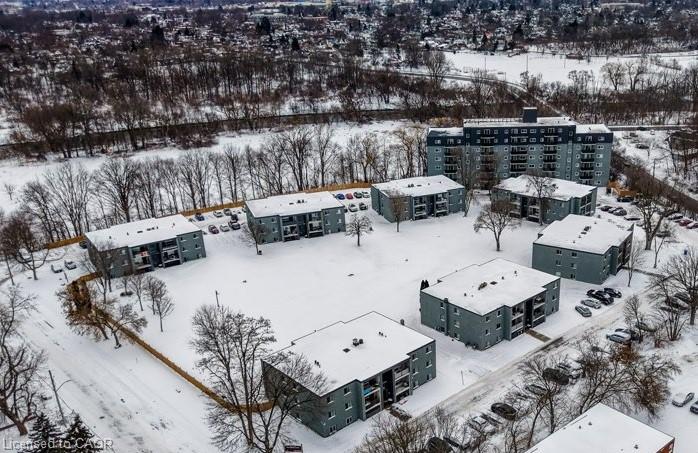 4-94 King Edward Avenue, London, ON, N5Z 3S9