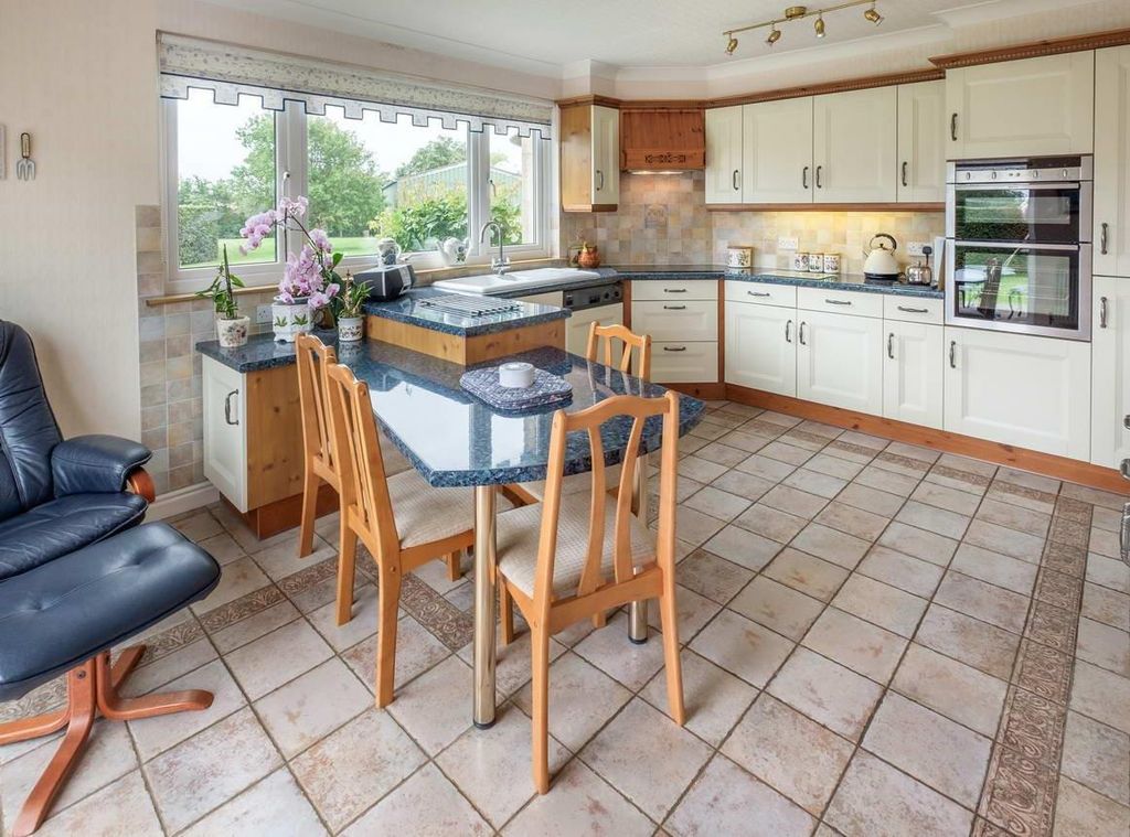Additional image 12 of 4 bed detached house for saleYarmouth, Isle Of Wight PO41