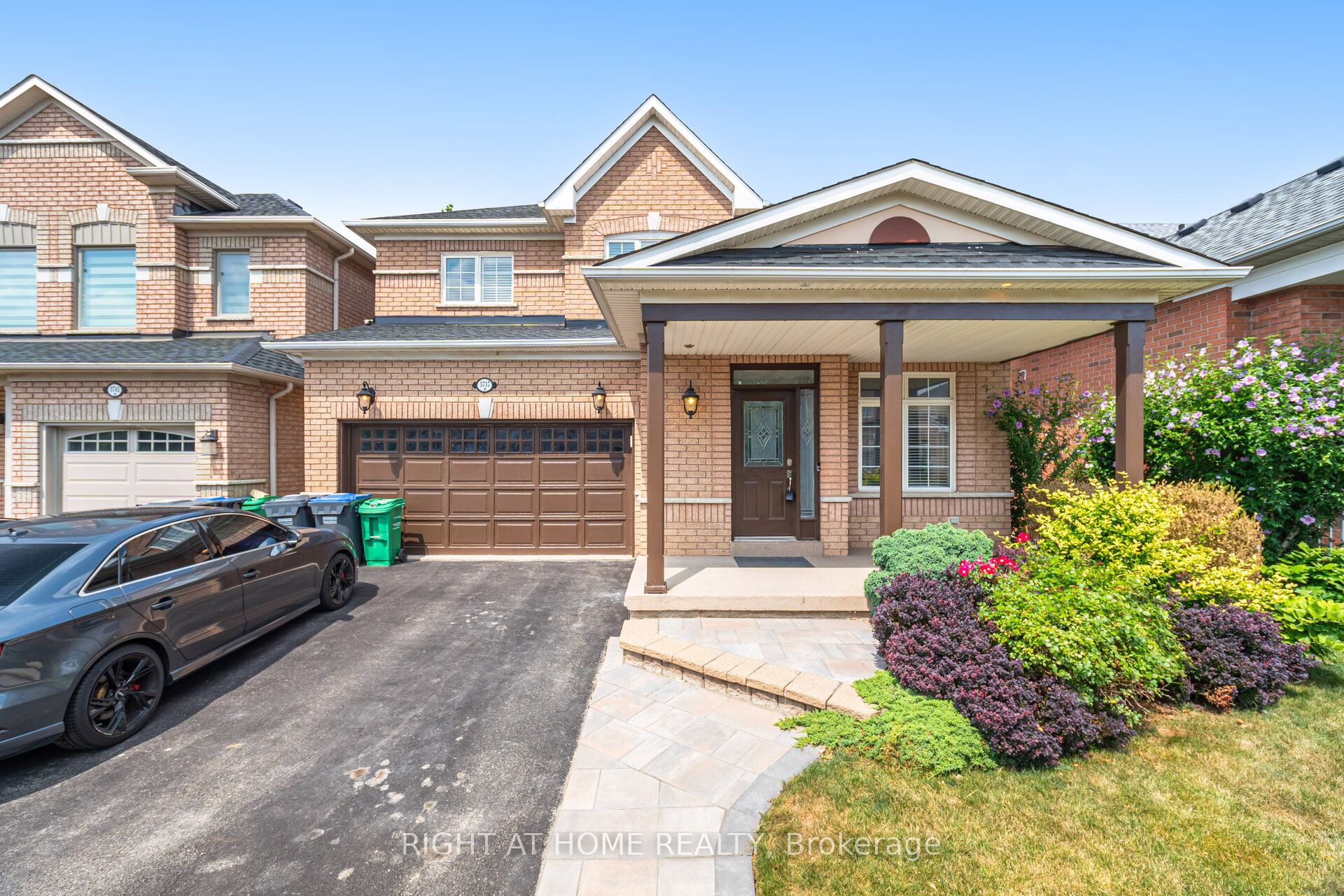 Additional image 2 of 3737 Brinwood Gate S, Mississauga, ON, L5M 7G9