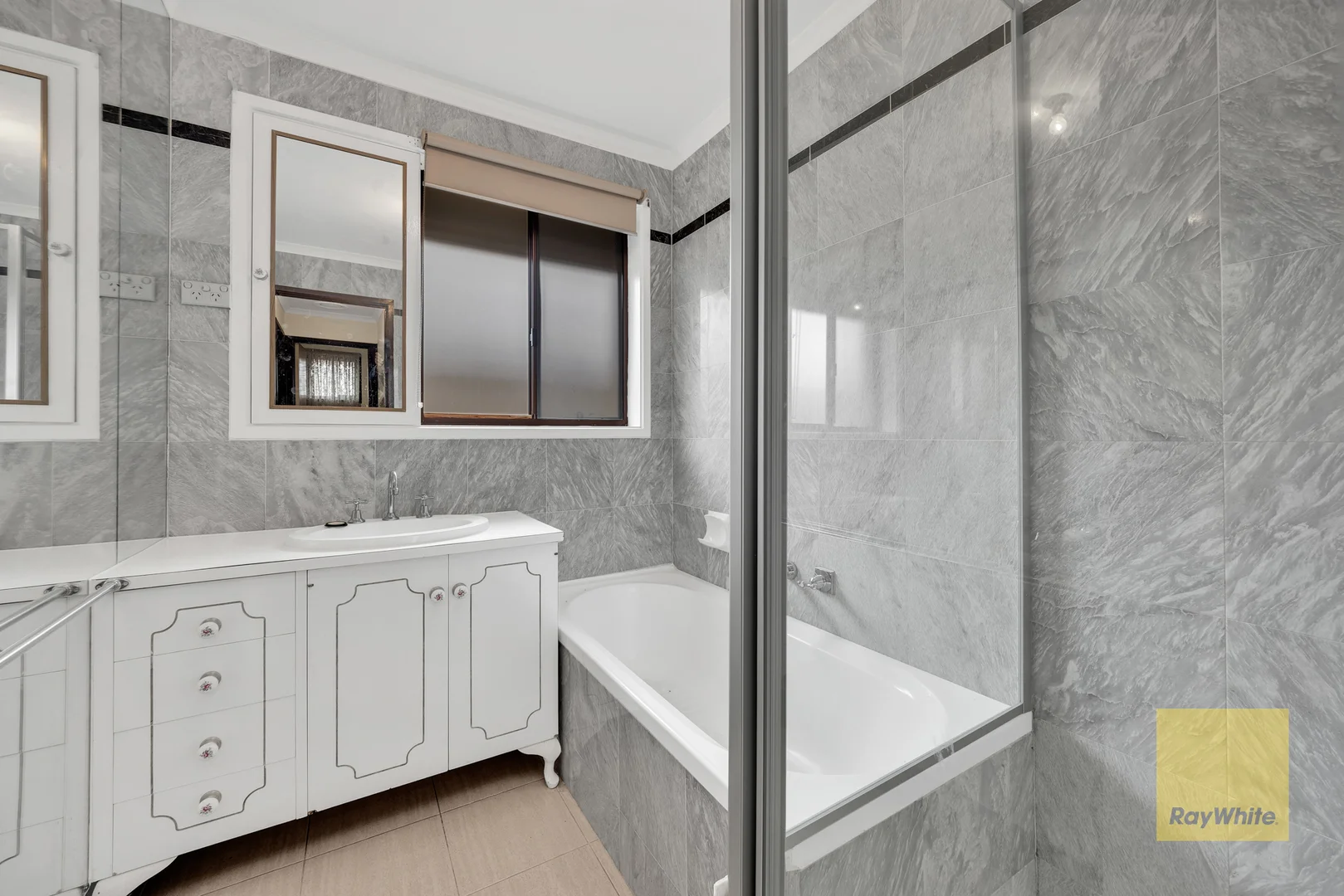 Additional image 10 of 338 Taylors Road, Delahey VIC 3037