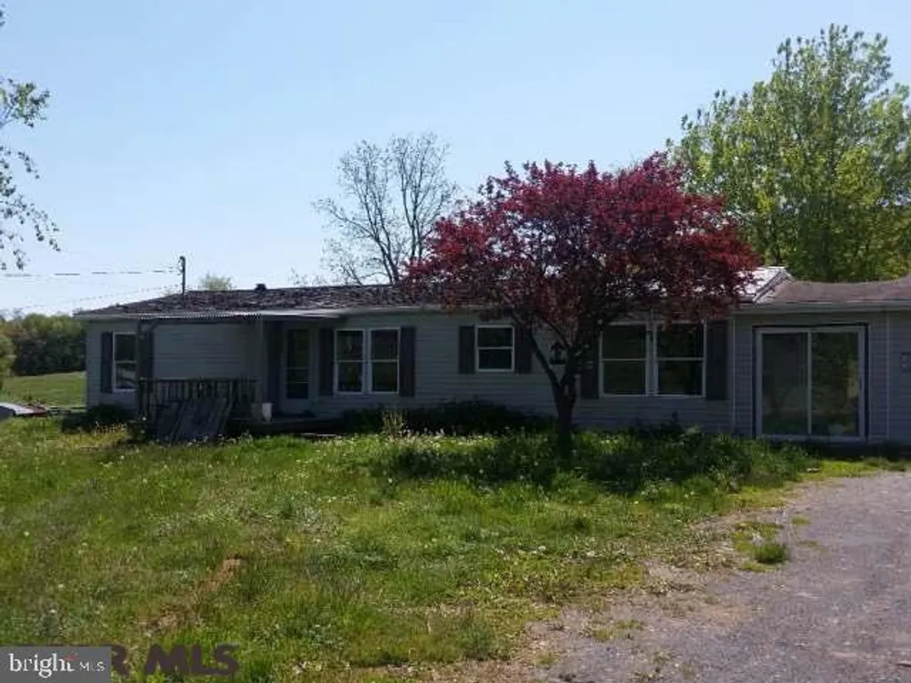 159 Edgewood Lane, Madisonburg, PA 16852