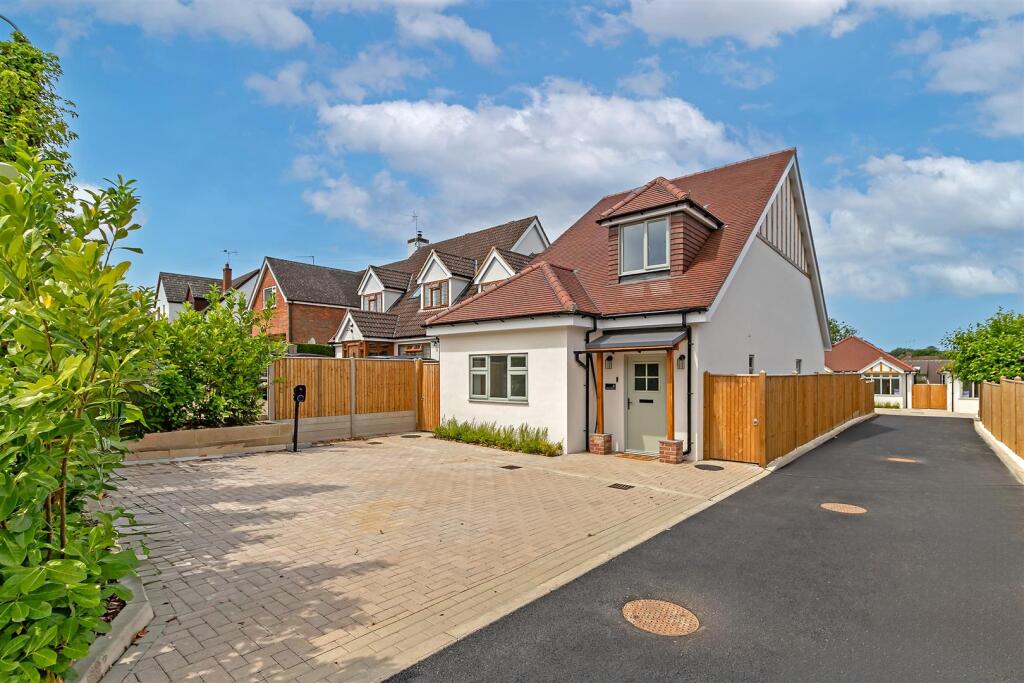 Highfield Road, Sandridge, St. Albans