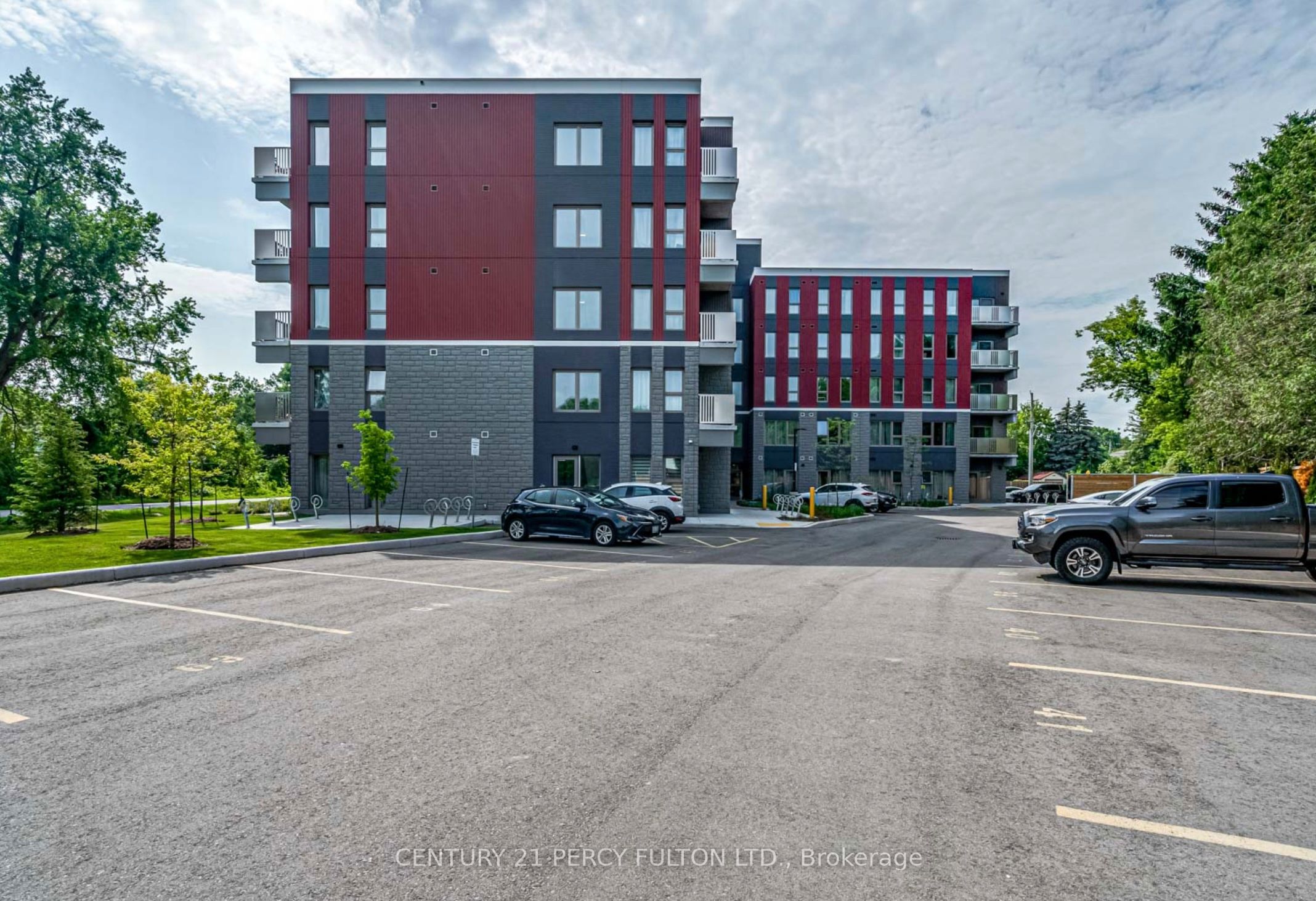 210-77 Leland Street, Hamilton, ON, L8S 3A1