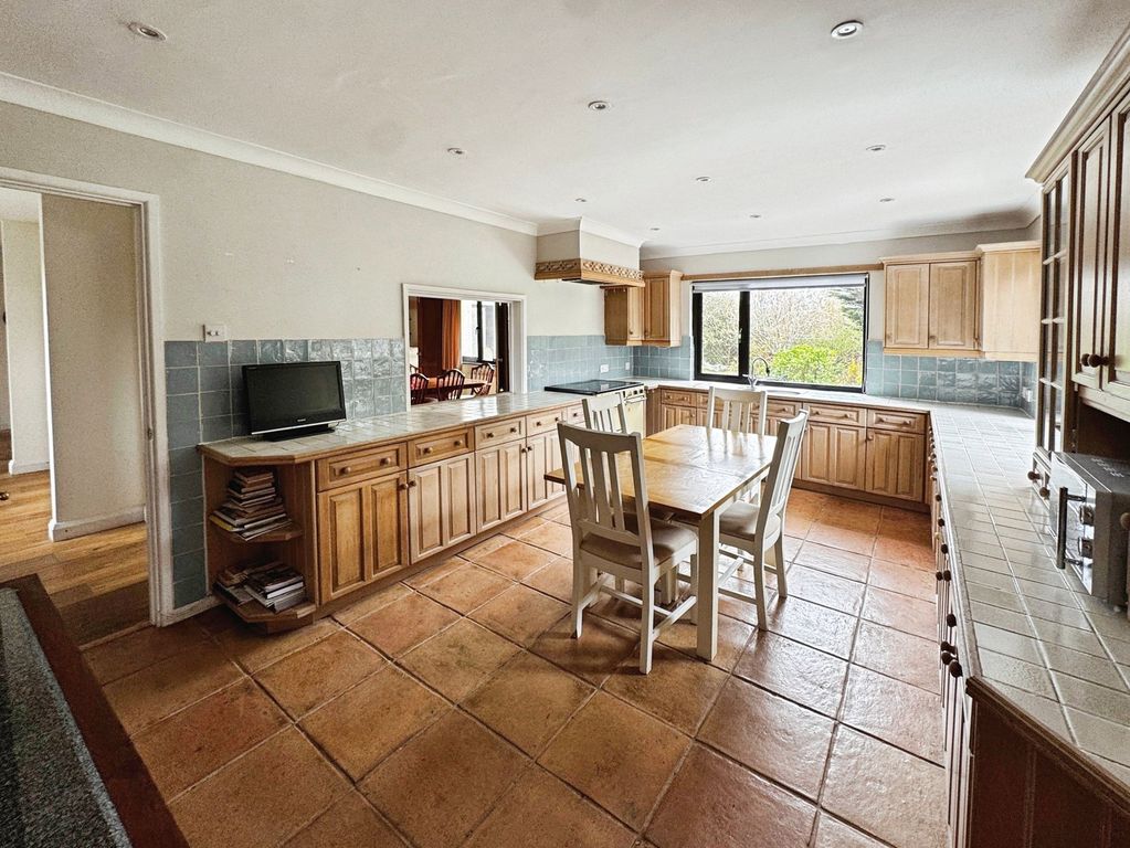 Additional image 10 of 5 bed detached house for saleSouth Road, Porthcawl CF36