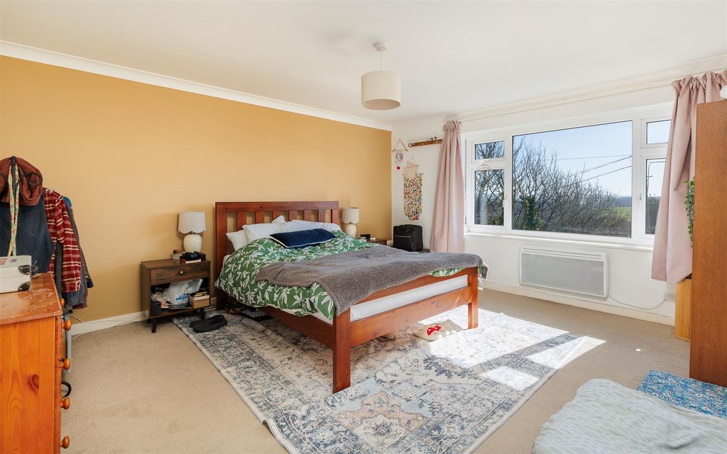 Additional image 25 of 6 bed detached house for saleNewport, Isle Of Wight PO30