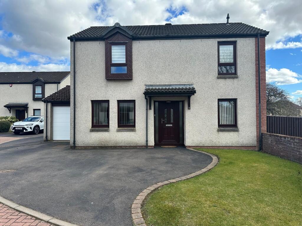 Crombie Circle, Westhill, AB32