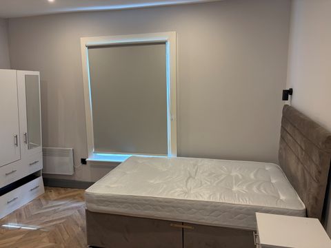 Tufnell Park Road, London N7, Studio to rent