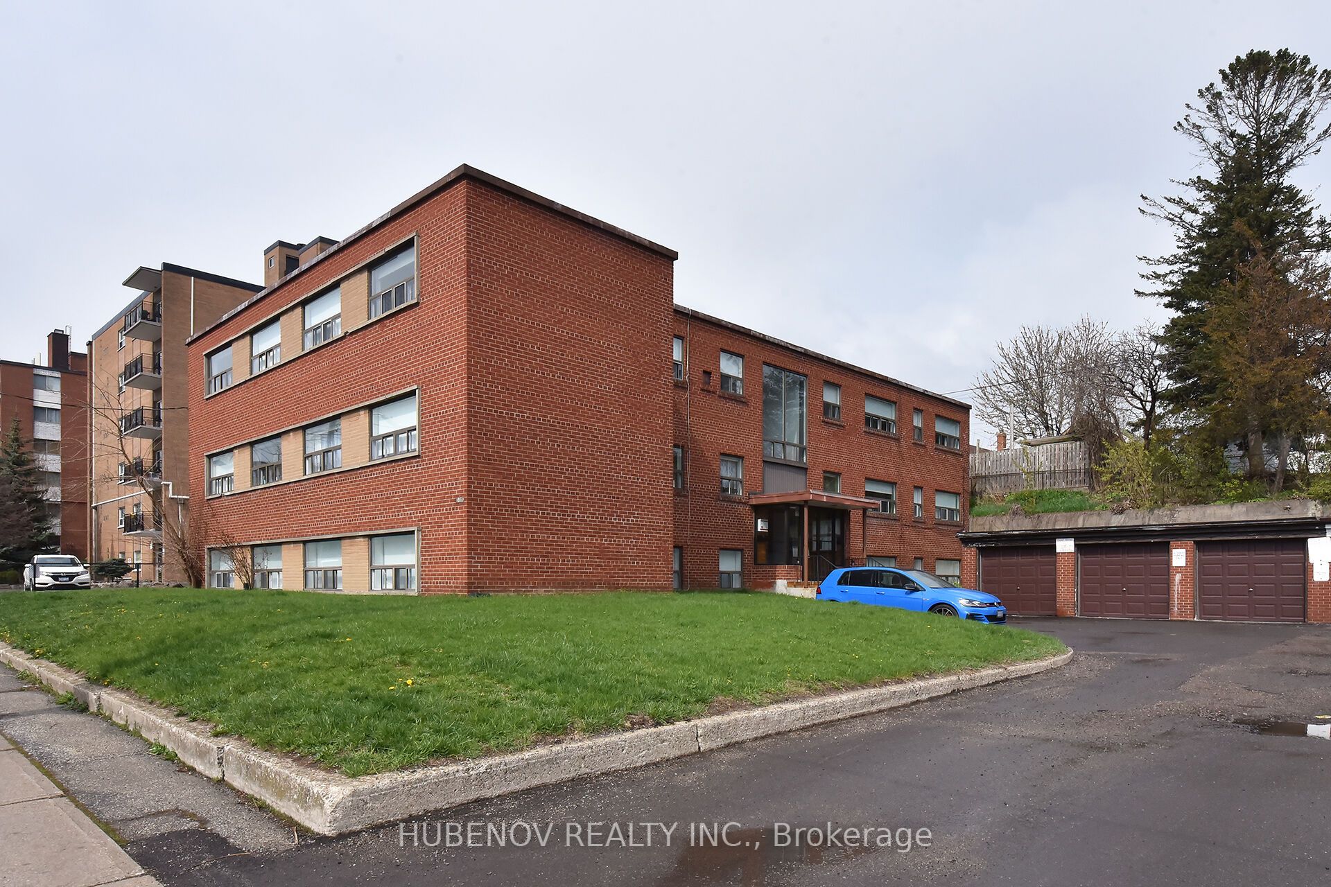 Additional image 2 of 1051 Victoria Pk Avenue, Toronto, ON, M4B 2J7