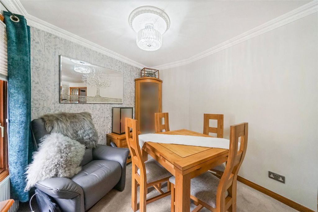 Additional image 9 of 2 bed flat for saleArnothill Bank, Falkirk, Stirlingshire FK1