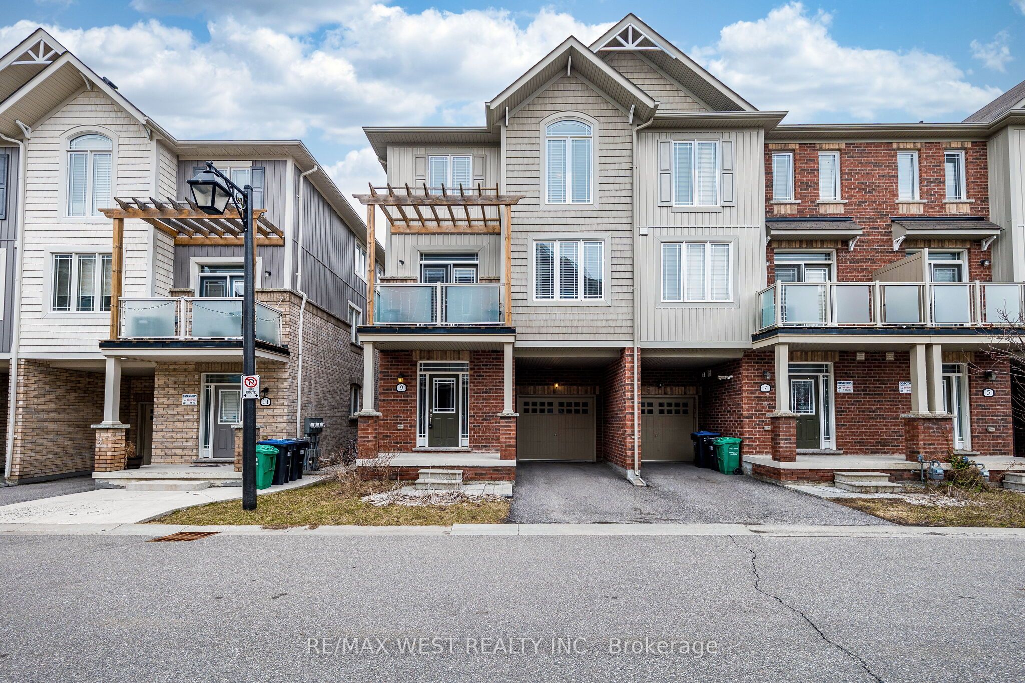 9 Melbrit Lane, Caledon, ON, L7C 4C9
