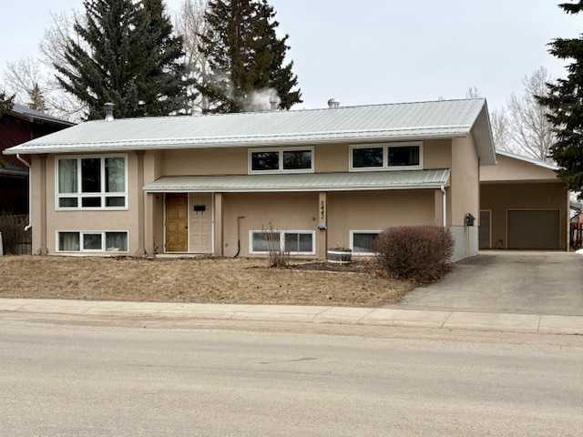 5442 54 Street, Olds, AB, T4H1J8