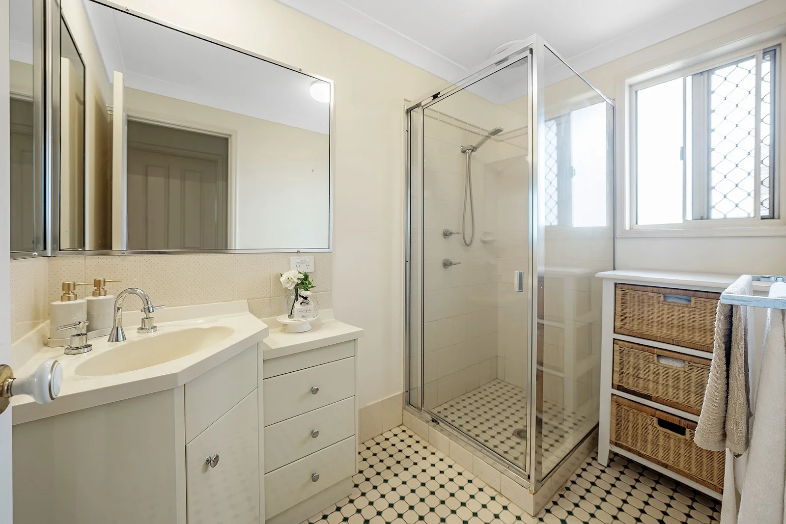 Additional image 20 of 24 Anthony Avenue, Banora Point NSW 2486