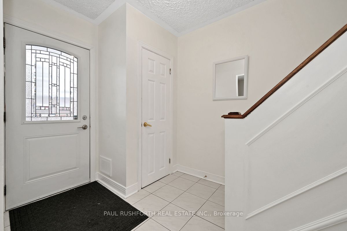 Additional image 3 of 2433 Clementine Boulevard, Ottawa, ON, K1V 8E1